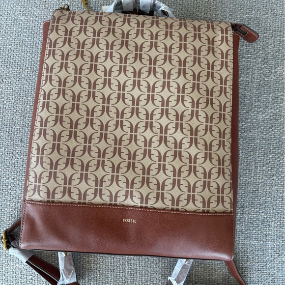 Fossil Elina Convertible Backpack Beige/Brown SHB2976268 brand new with tag - Picture 6 of 16
